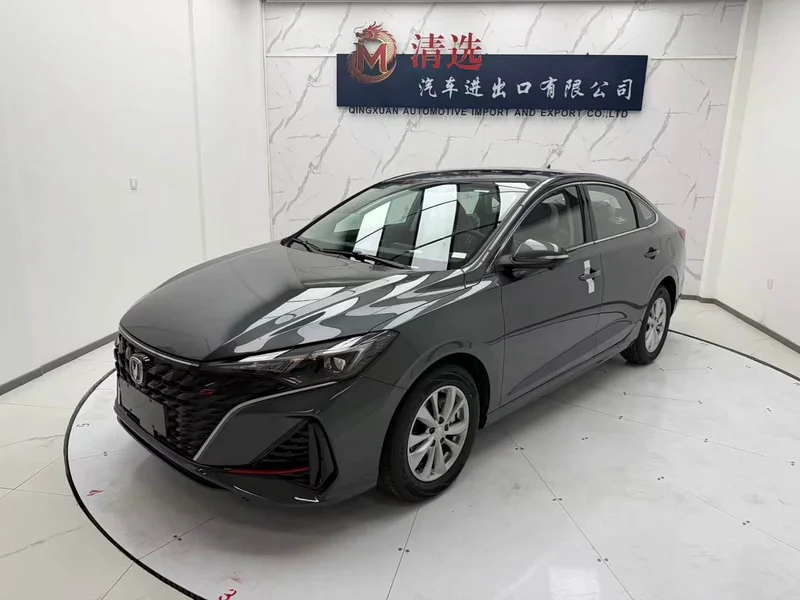 Changan Eado — фото 1