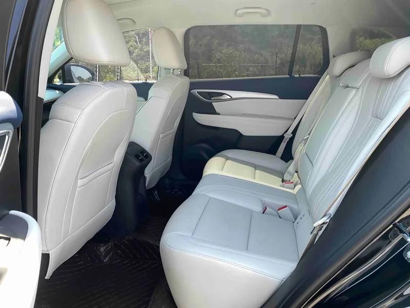 Buick Envision Plus — фото 7