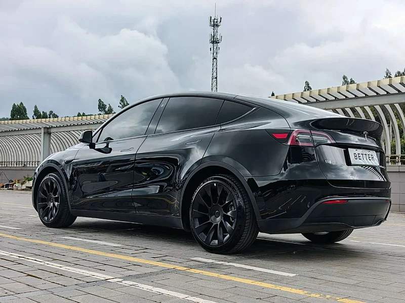 Tesla Model Y — фото 19