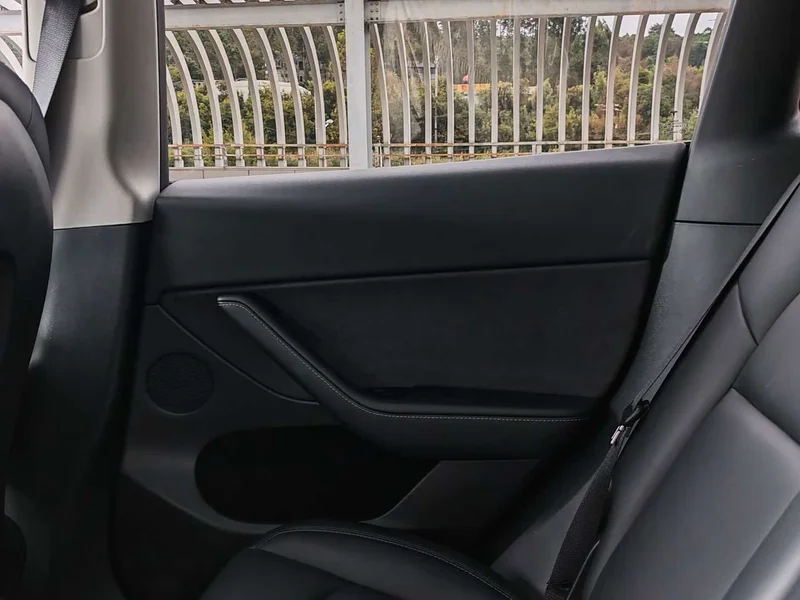 Tesla Model Y — фото 26