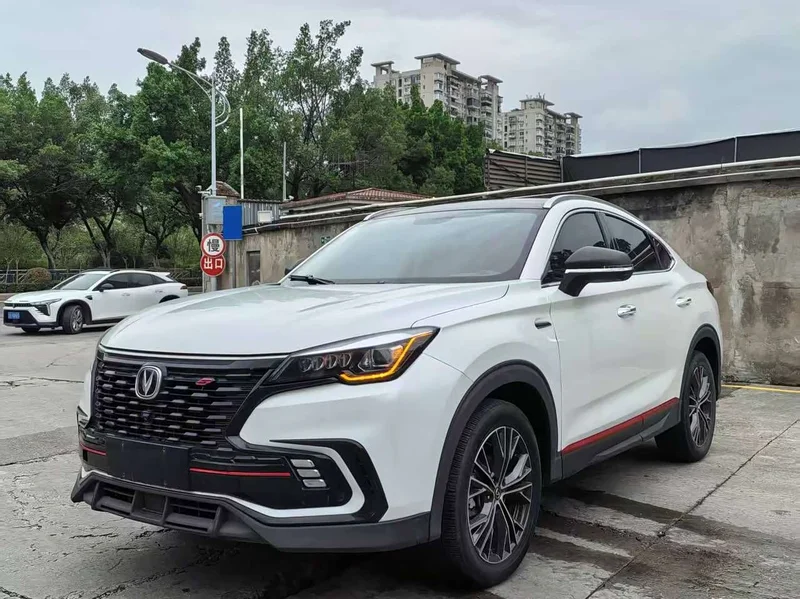 Changan CS85 COUPE — фото 1
