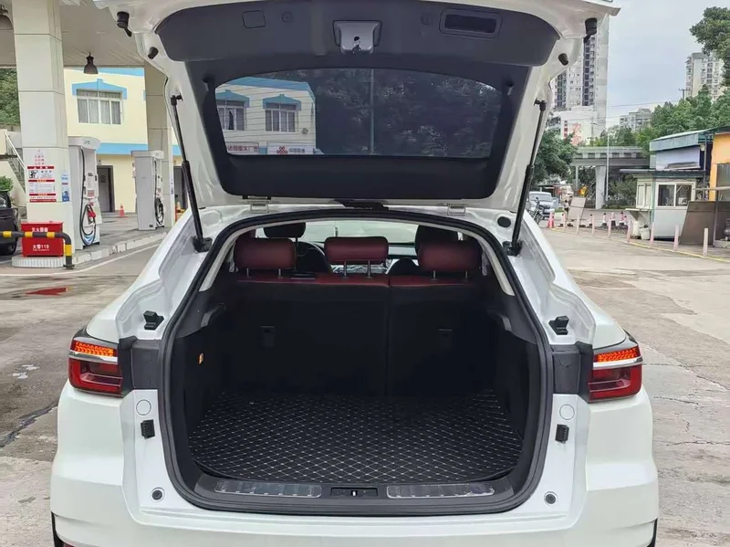 Changan CS85 COUPE — фото 13