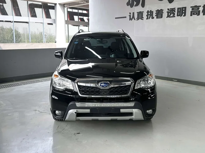 Subaru Forester — фото 3