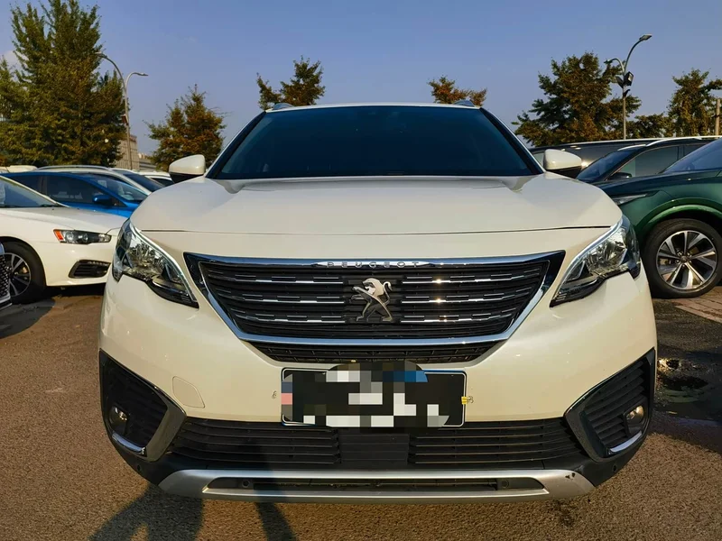Peugeot 5008 — фото 2
