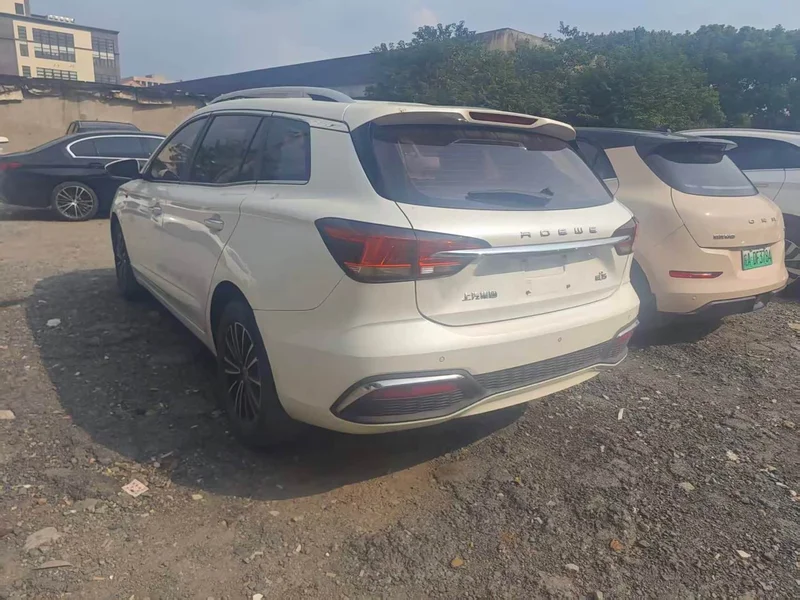 Roewe Ei5 — фото 6