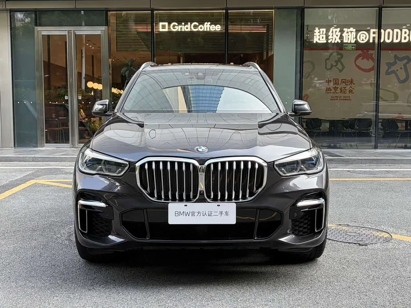 BMW X5 — фото 2