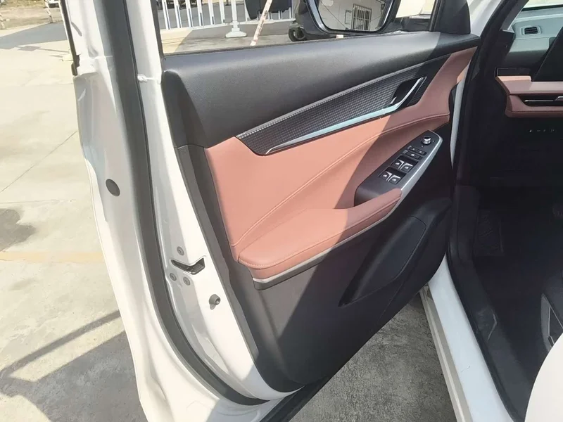 Changan CS75PLUS — фото 11