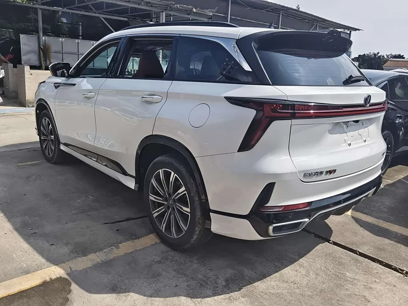 Changan CS75PLUS — фото 15