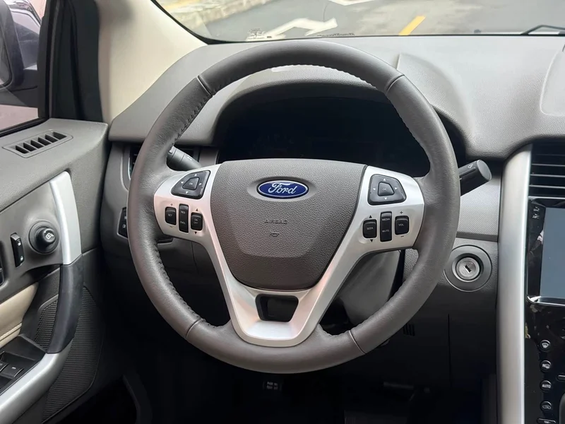 Ford Edge — фото 19