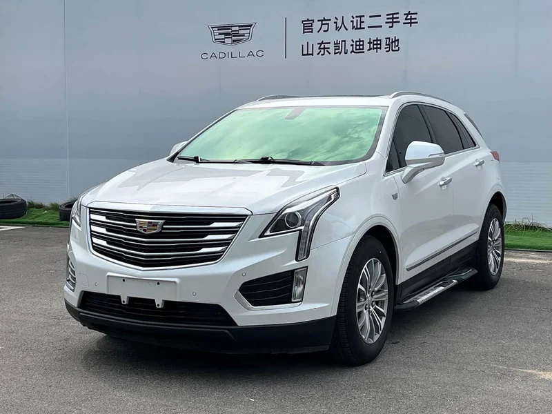 Cadillac XT5 — фото 1