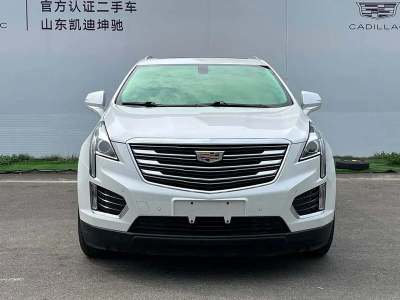 Cadillac XT5 — фото 2