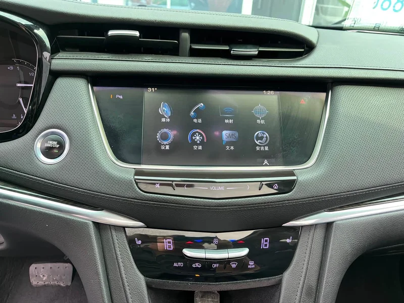 Cadillac XT5 — фото 9