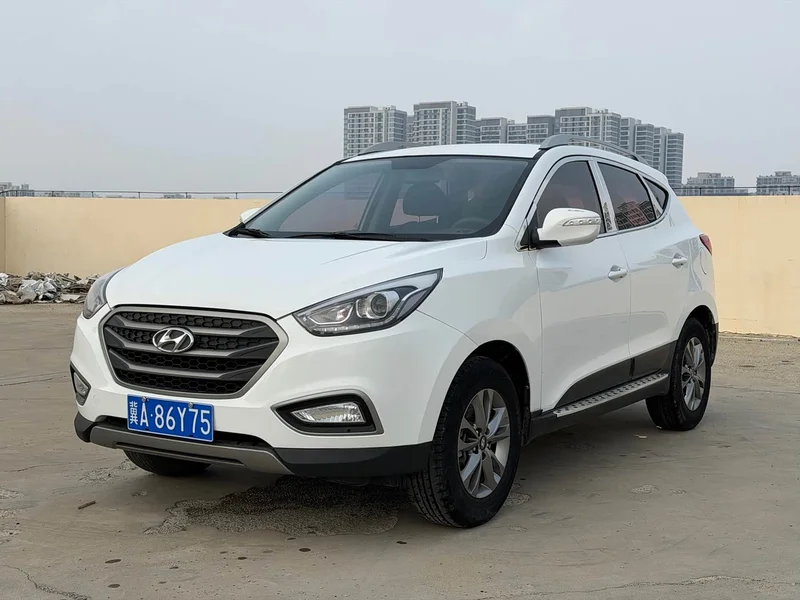 Hyundai ix35 — фото 1