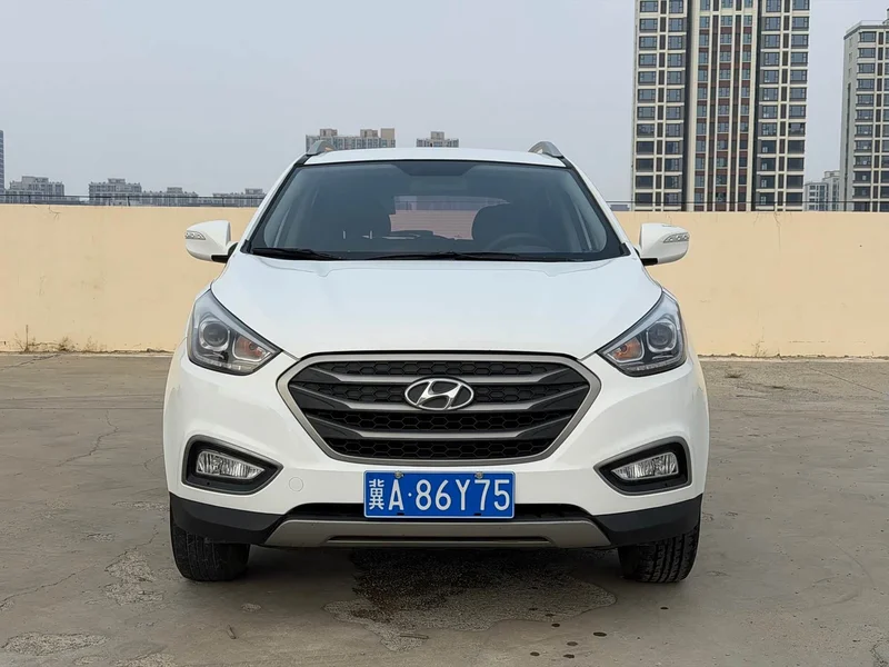Hyundai ix35 — фото 2