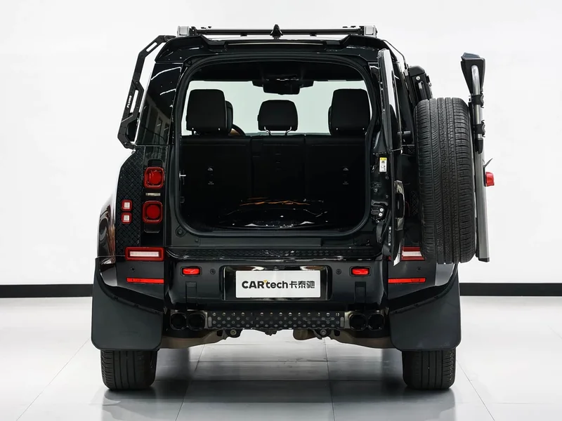 Land Rover Defender — фото 13