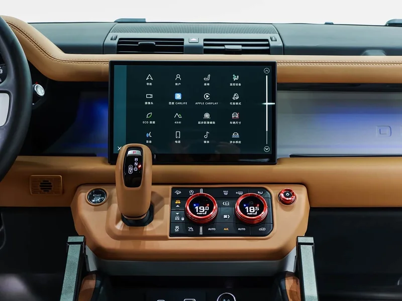 Land Rover Defender — фото 16