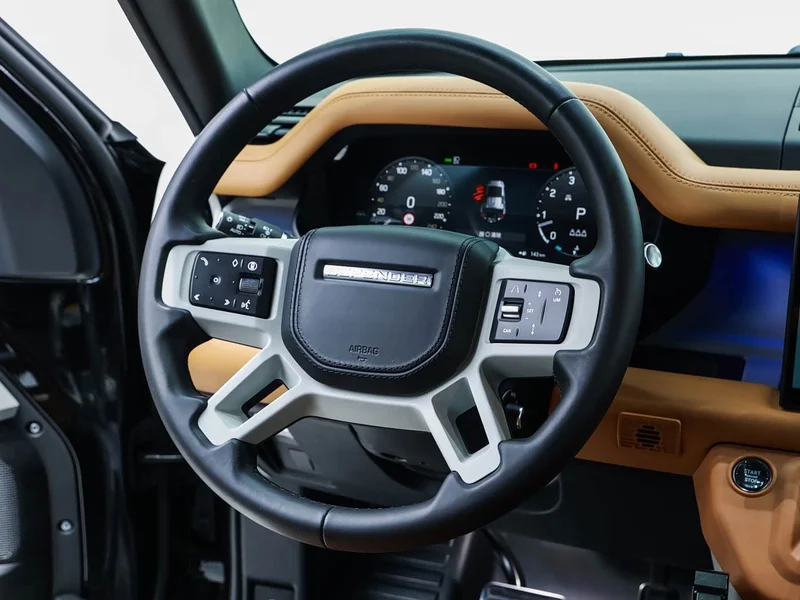 Land Rover Defender — фото 17