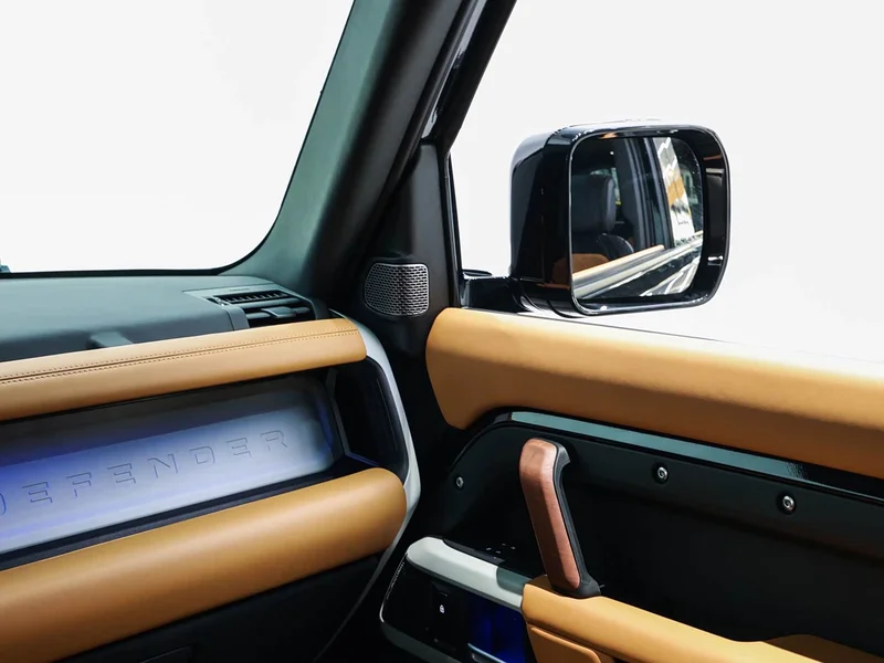 Land Rover Defender — фото 21