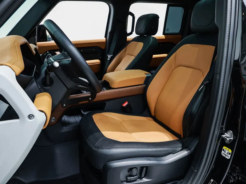 Land Rover Defender — фото 10