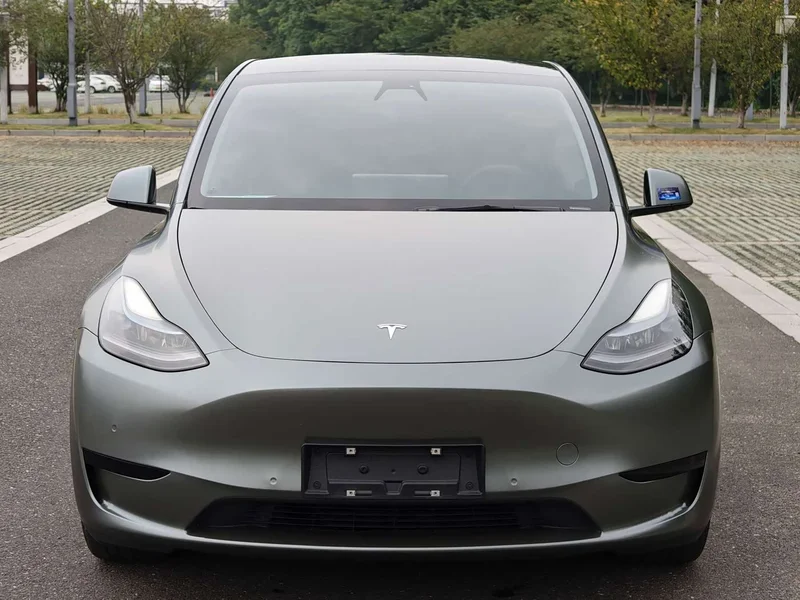 Tesla Model Y — фото 2