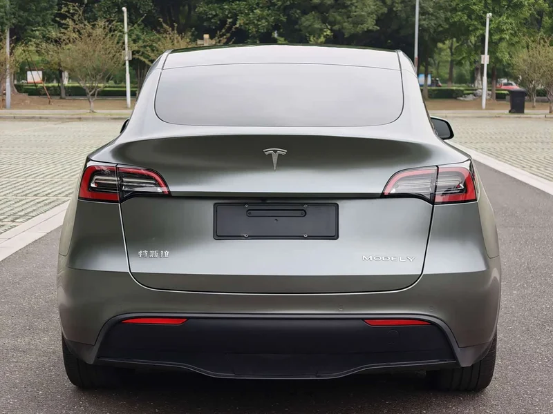 Tesla Model Y — фото 4