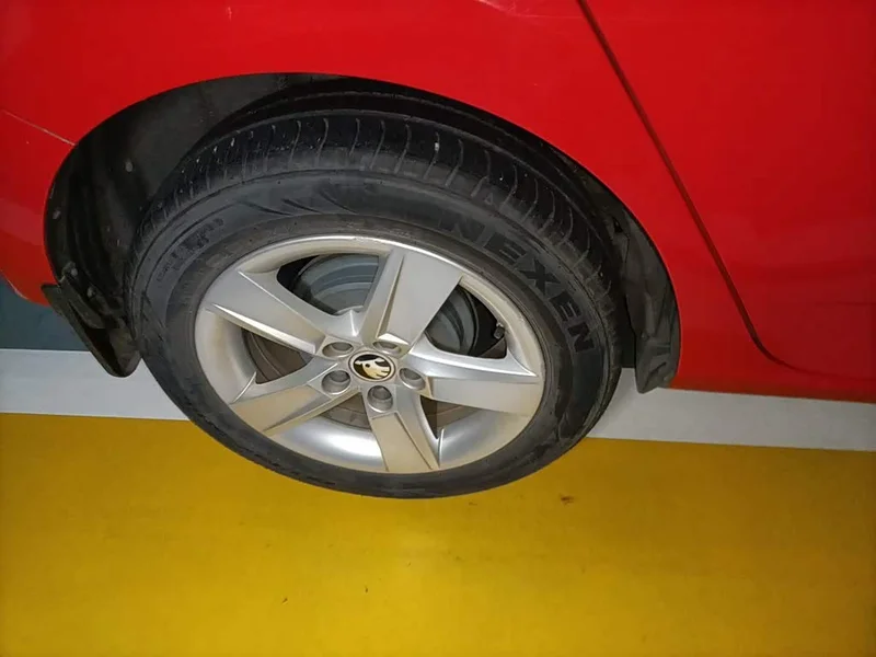 Skoda Citigo — фото 24