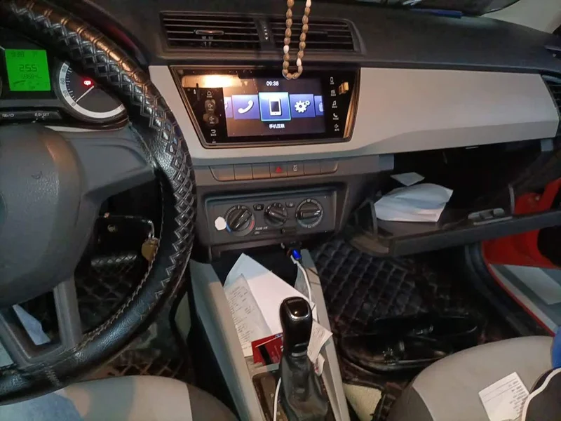 Skoda Citigo — фото 9