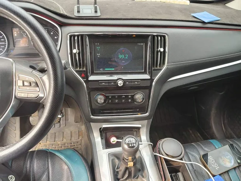 Roewe RX5 — фото 14
