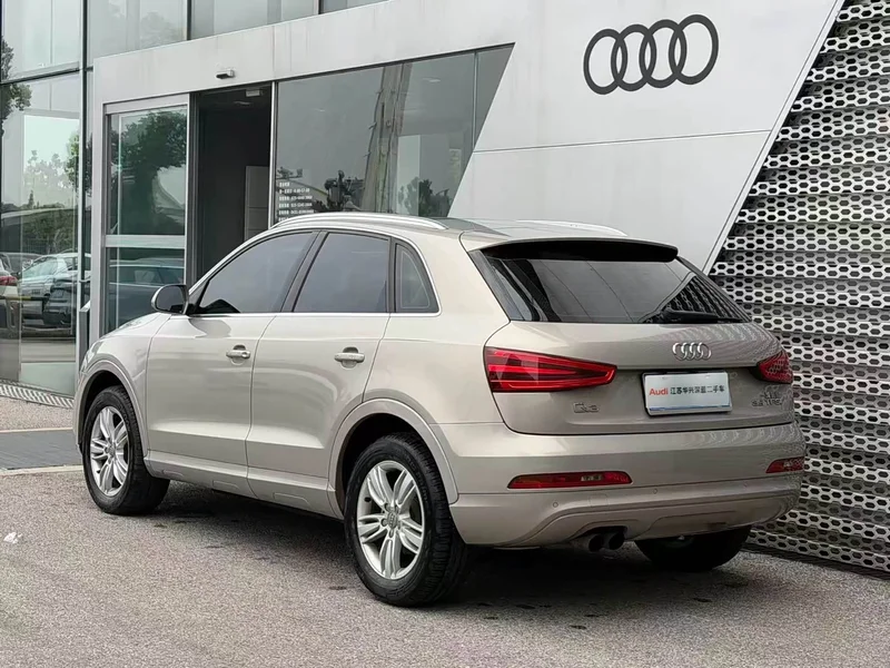 Audi Q3 — фото 4