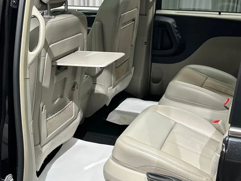 Jeep Grand Voyager Imported — фото 14