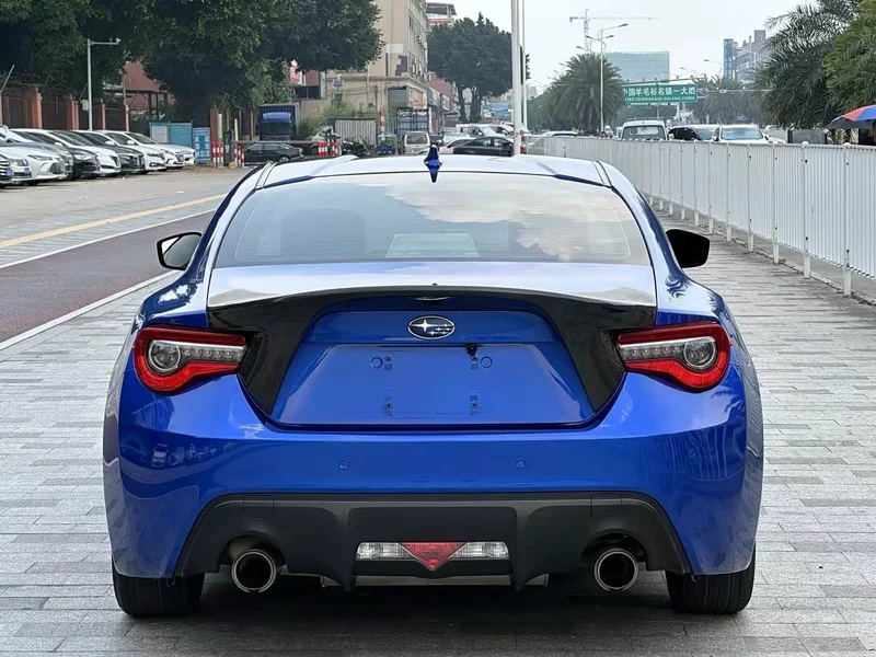 Subaru BRZ — фото 8