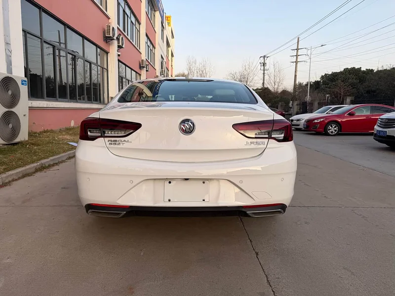 Buick Regal — фото 15