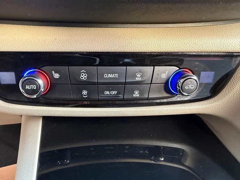 Buick Regal — фото 10