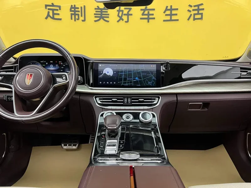 Hongqi H9 — фото 32