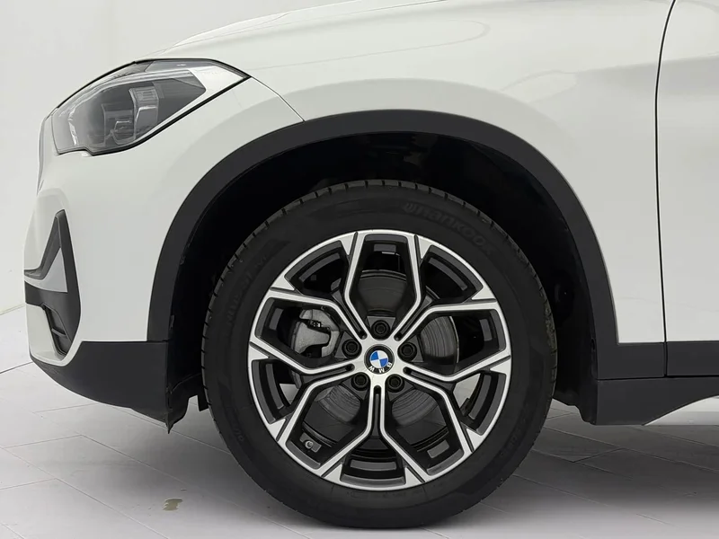 BMW X1 — фото 24