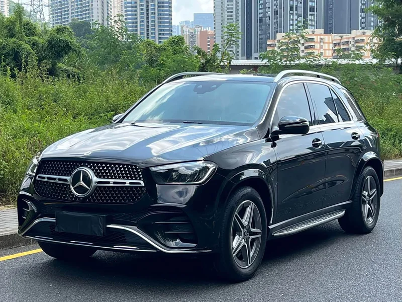 Mercedes-Benz GLE — фото 1