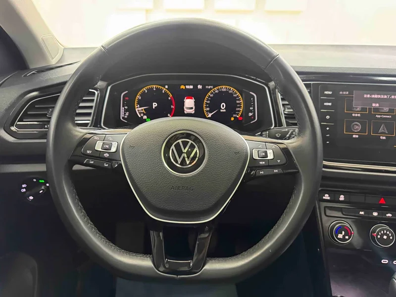 Volkswagen T-ROC Tange — фото 15