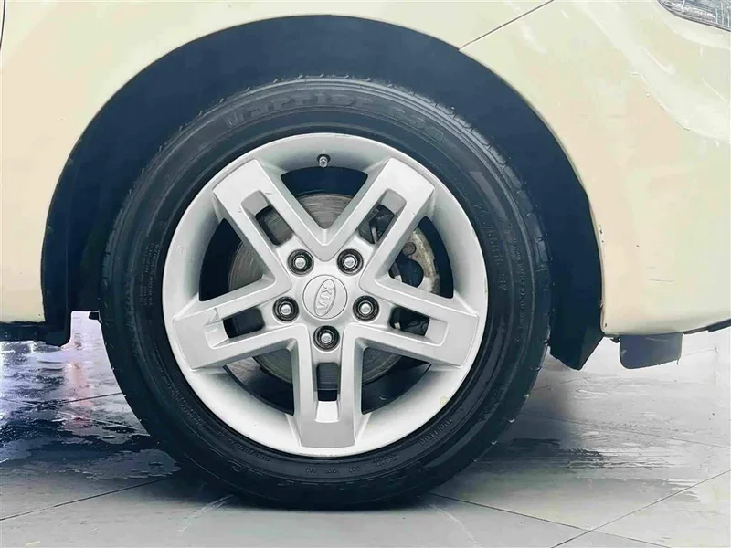 Kia Soul — фото 11