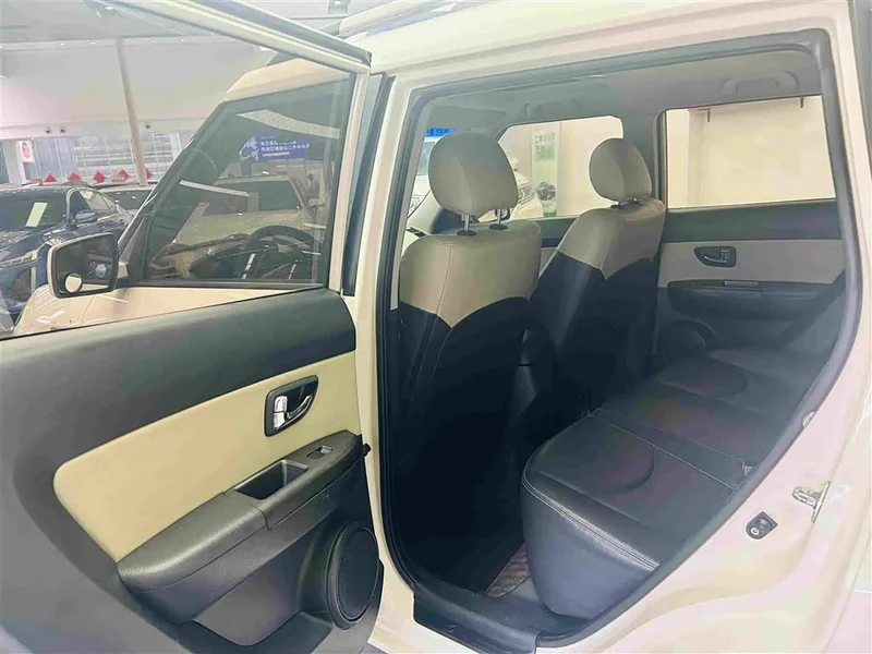 Kia Soul — фото 24