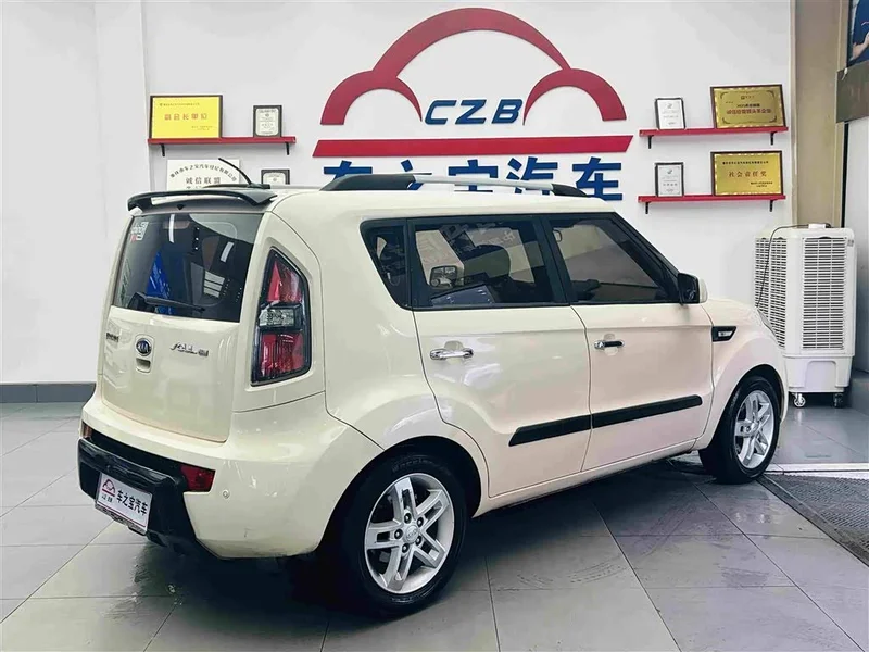Kia Soul — фото 6