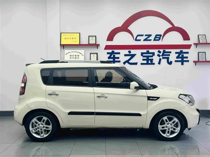 Kia Soul — фото 9