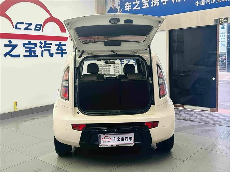Kia Soul — фото 10