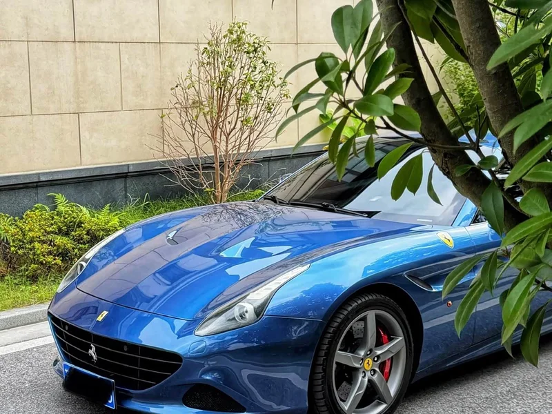 Ferrari California T — фото 2