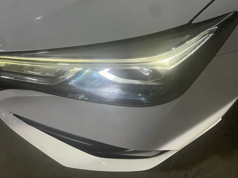 Roewe i5 — фото 3