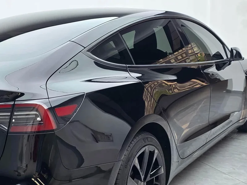 Tesla Model 3 — фото 18