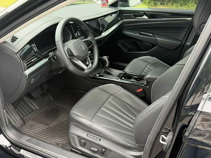 Volkswagen Passat — фото 4