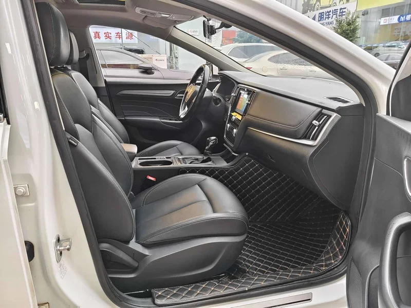 Roewe i6 Classic — фото 7