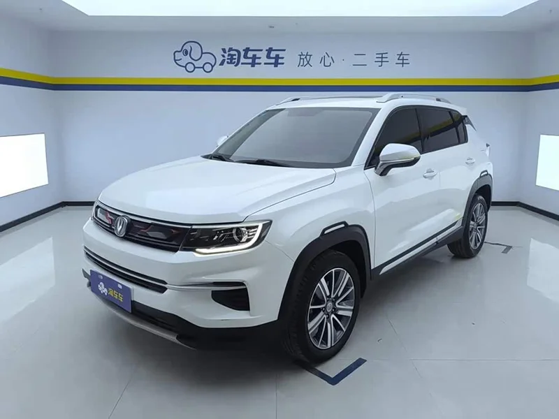 Changan CS35PLUS — фото 1