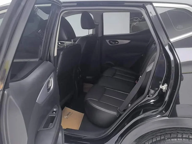 Nissan Qashqai — фото 11