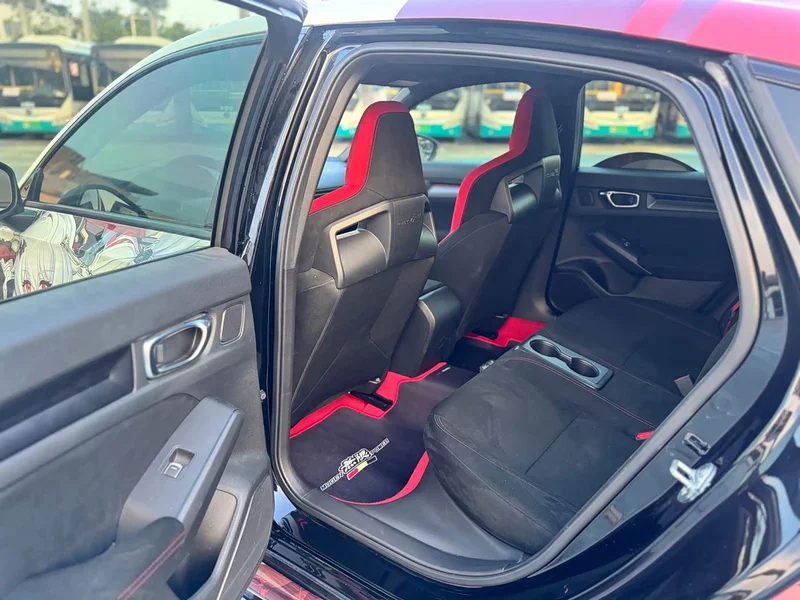 Honda Civic — фото 10